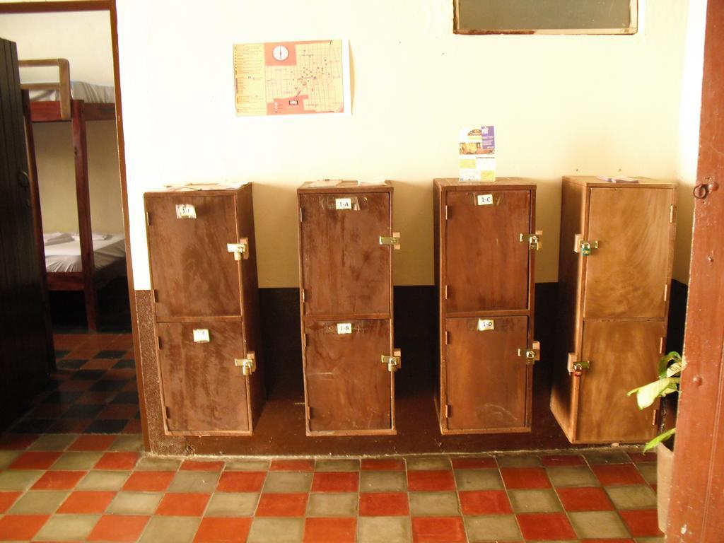 Hostal Casa Ivana Leon Luaran gambar