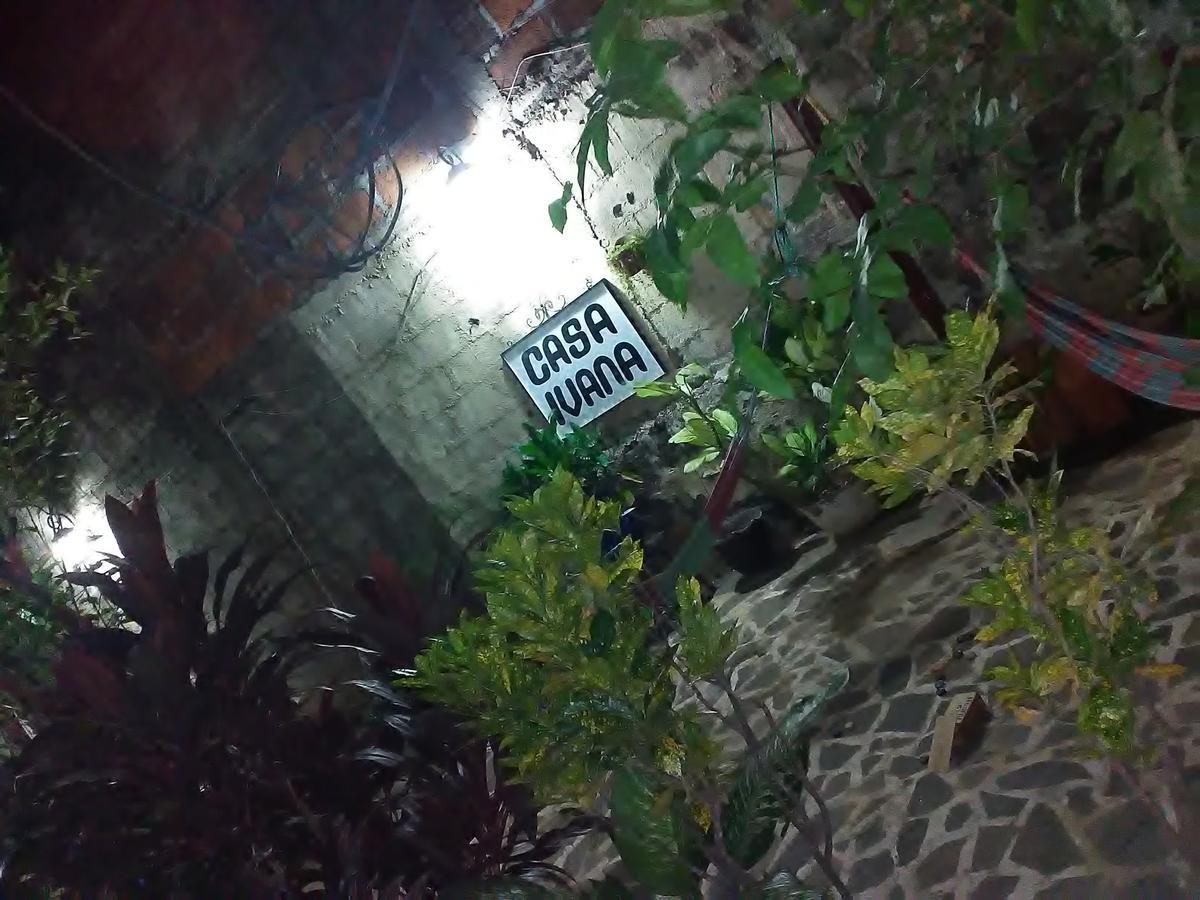 Hostal Casa Ivana Leon Luaran gambar